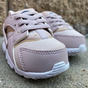 NIKE Huarache Run TD 5C
